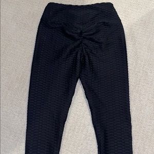 Black yoga/training leggings